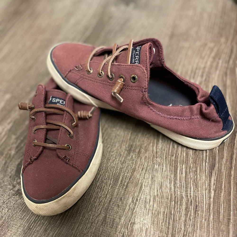 Women’s Size 8 Maroon Sperry Slip-ons